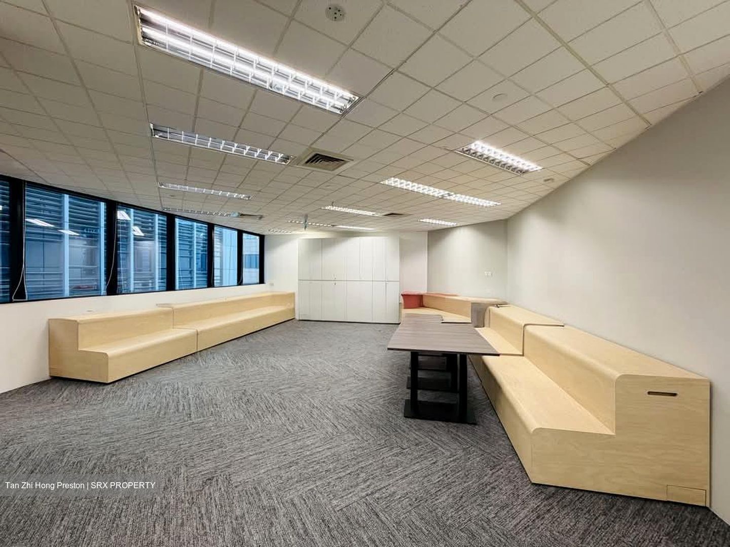 Republic Plaza (D1), Office #584320661